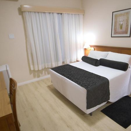 Unaí Regente Hotel מראה חיצוני תמונה
