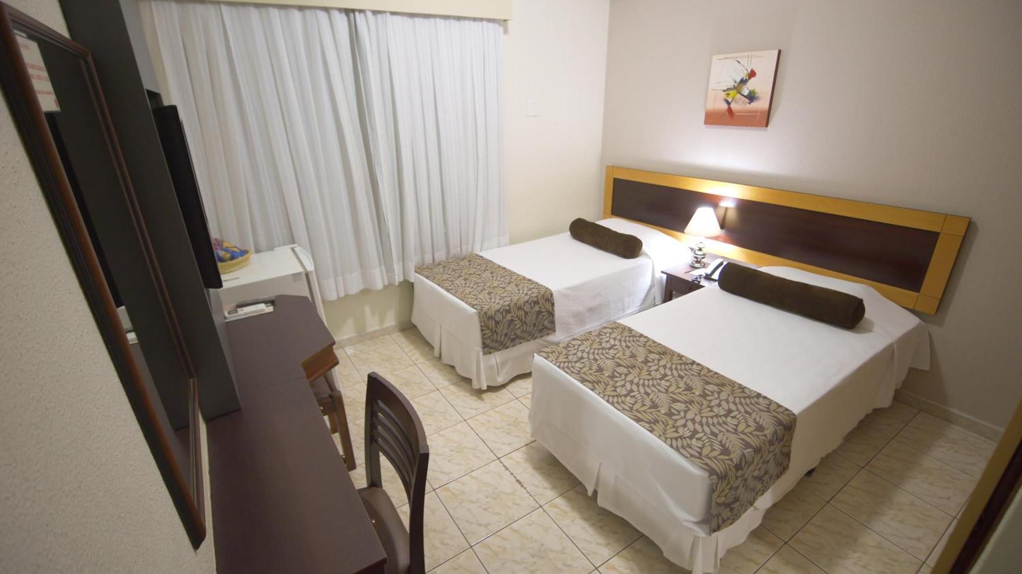 Unaí Regente Hotel מראה חיצוני תמונה